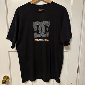 ⭐️ DC XL Black Logo Tee